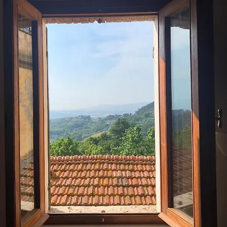 Centro Storico - Vista Su Assisi *