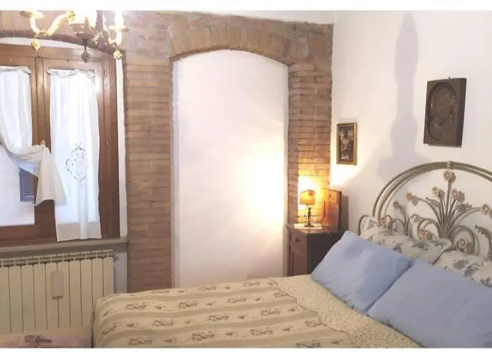 Centro Storico - Vista Su Assisi * Perugia